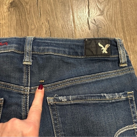 American Eagle Jeans Super Hi-Rise Shortie Womens Denim Raw Hem Zippers Shorts 6 - Picture 13 of 13